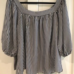 Black and White Top 1X